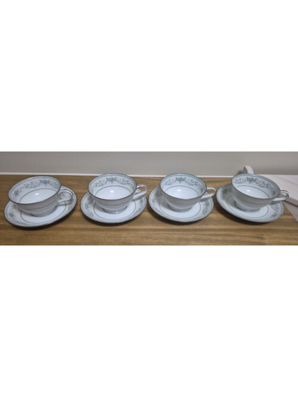 Set of 4 Noritake Colburn 6107 Teacup Tea Cups & Saucers ~ Japan ~ Blue Floral